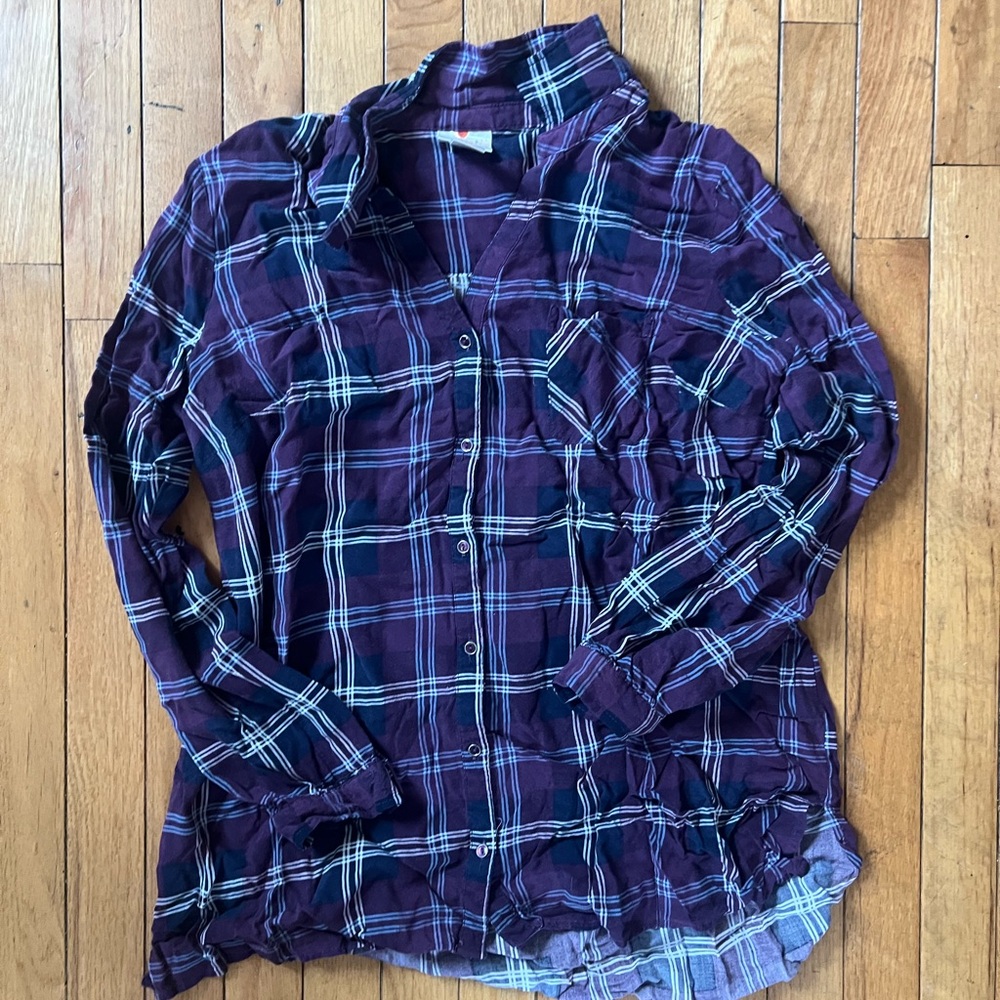 Two Hearts Maternity Plad shirt Button Down Long Sleeve Purple Top Shirt Sz L